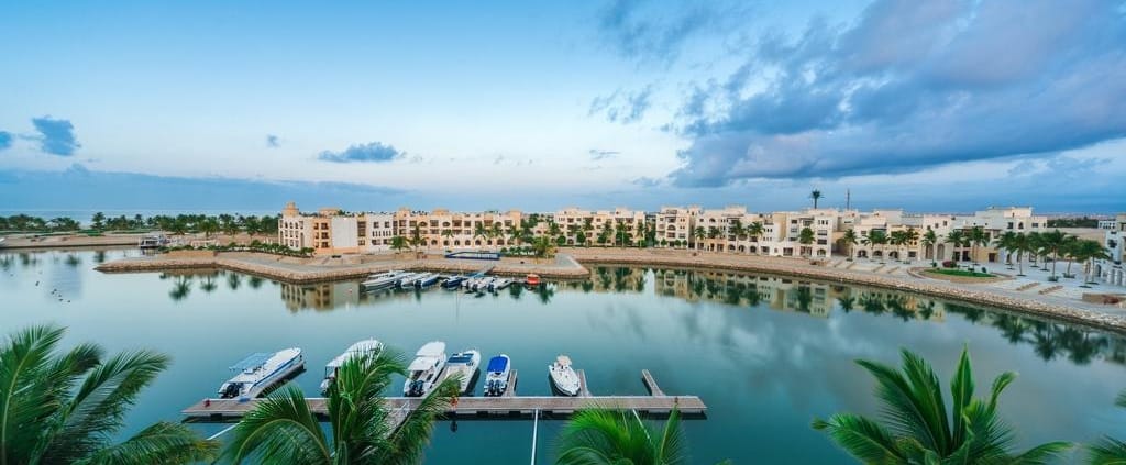 التملك في منتجع هوانا صلالة عمان